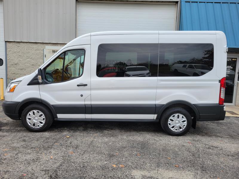 Used 2016 Ford Transit 150 XLT image 2