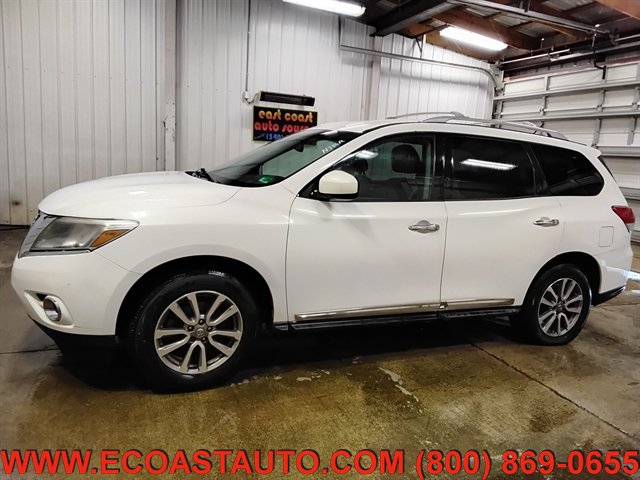 Used 2013 Nissan Pathfinder SL w/ Cargo Pkg AWD/4WD image 5
