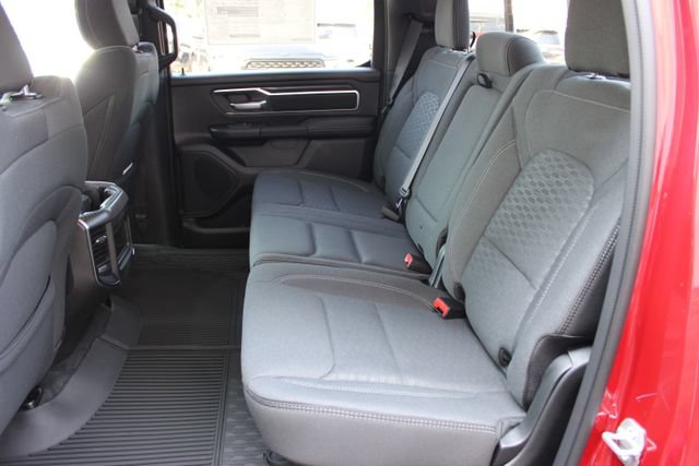 New 2026 RAM 1500 Big Horn w/ Night Edition AWD/4WD image 40