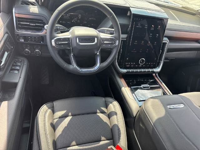 New 2025 GMC Yukon Denali image 13