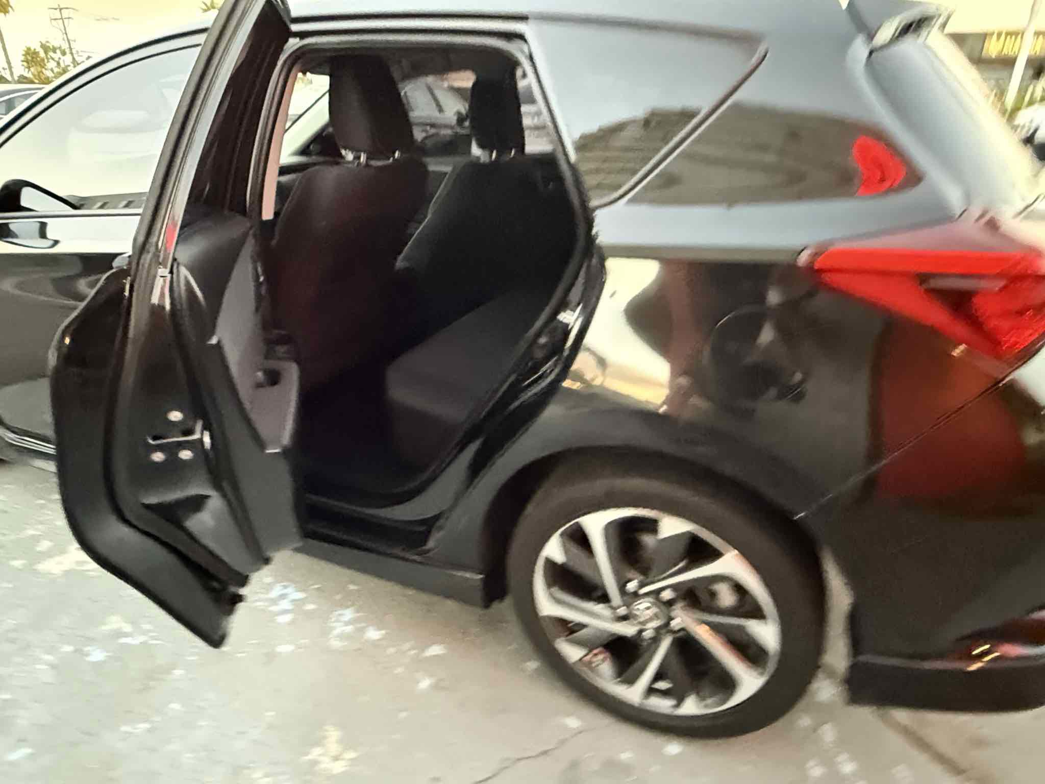 Used 2017 Toyota Corolla iM image 68