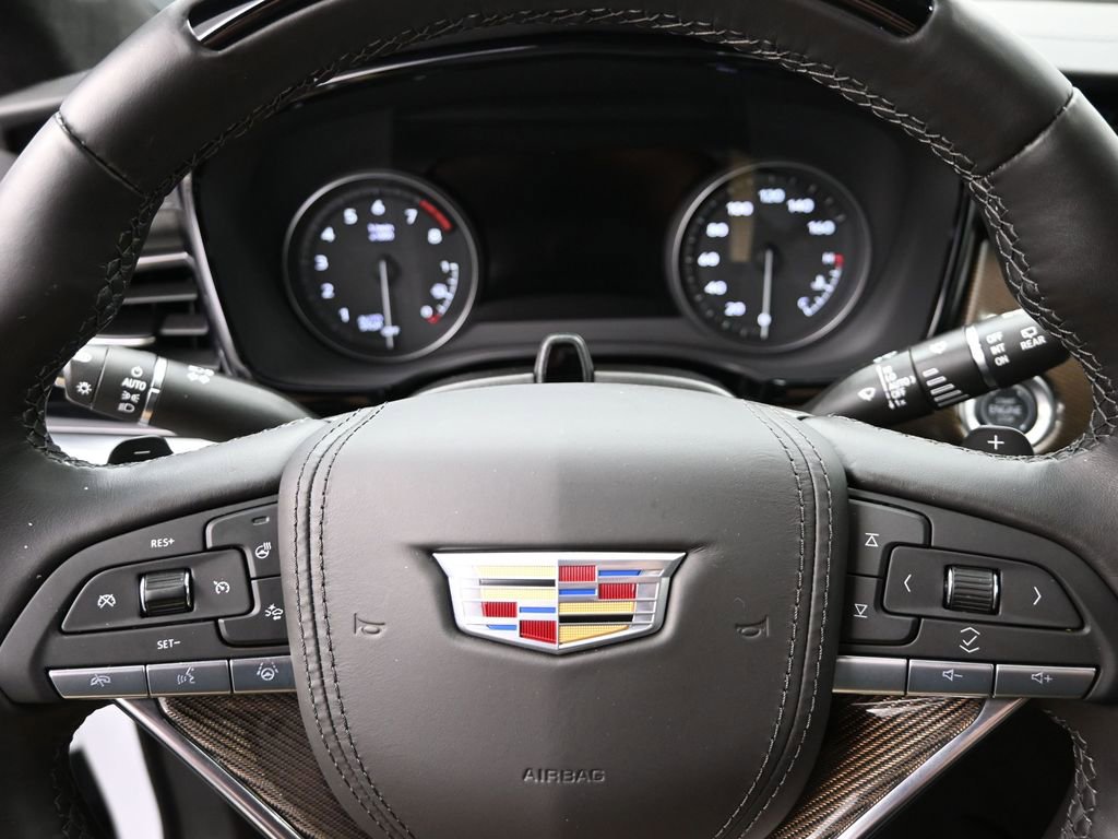Certified 2025 Cadillac XT6 Premium Luxury w/ Platinum Package image 10