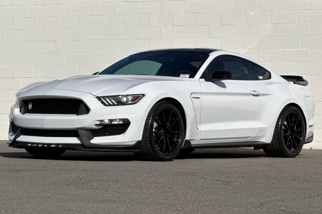 Used 2019 Ford Mustang Shelby GT350 w/ Technology Package image 10