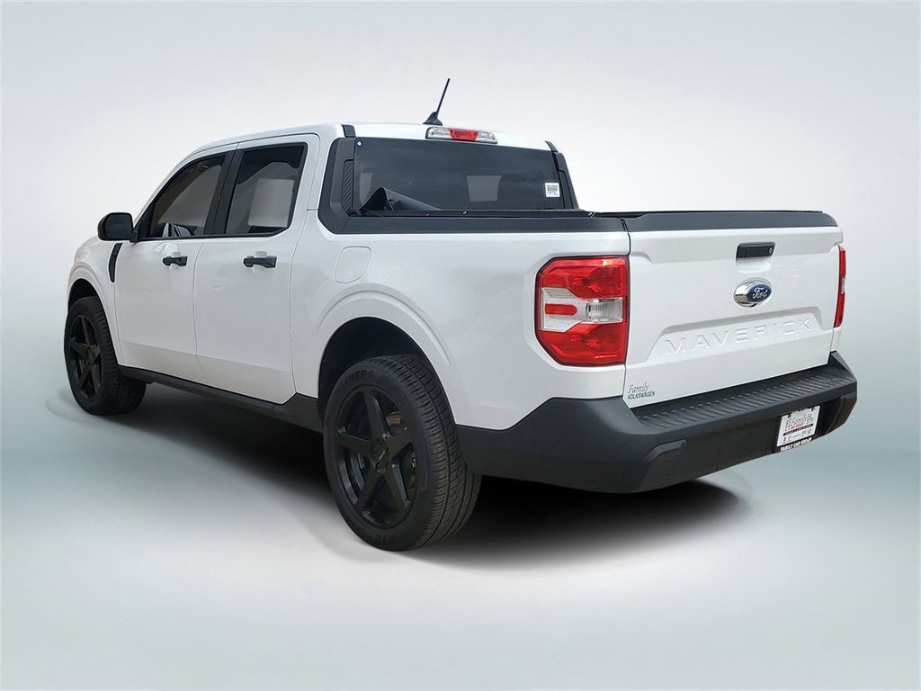 Used 2024 Ford Maverick XL image 4