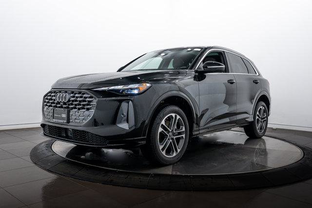Certified 2025 Audi Q5 Premium w/ Convenience Package AWD/4WD image 6