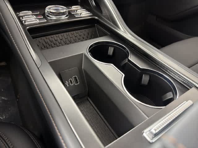 New 2026 Lincoln Nautilus Premier AWD/4WD image 9