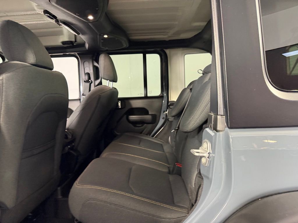 Used 2025 Jeep Wrangler Willys 4xe image 28