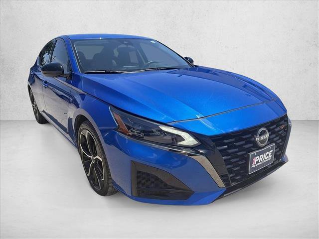 Used 2025 Nissan Altima 2.5 SR FWD image 7
