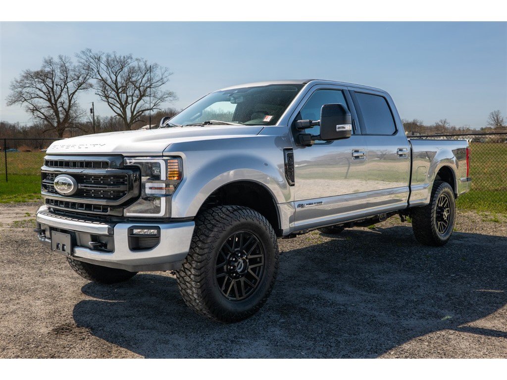 Used 2022 Ford F250 Lariat w/ Lariat Ultimate Package image 3