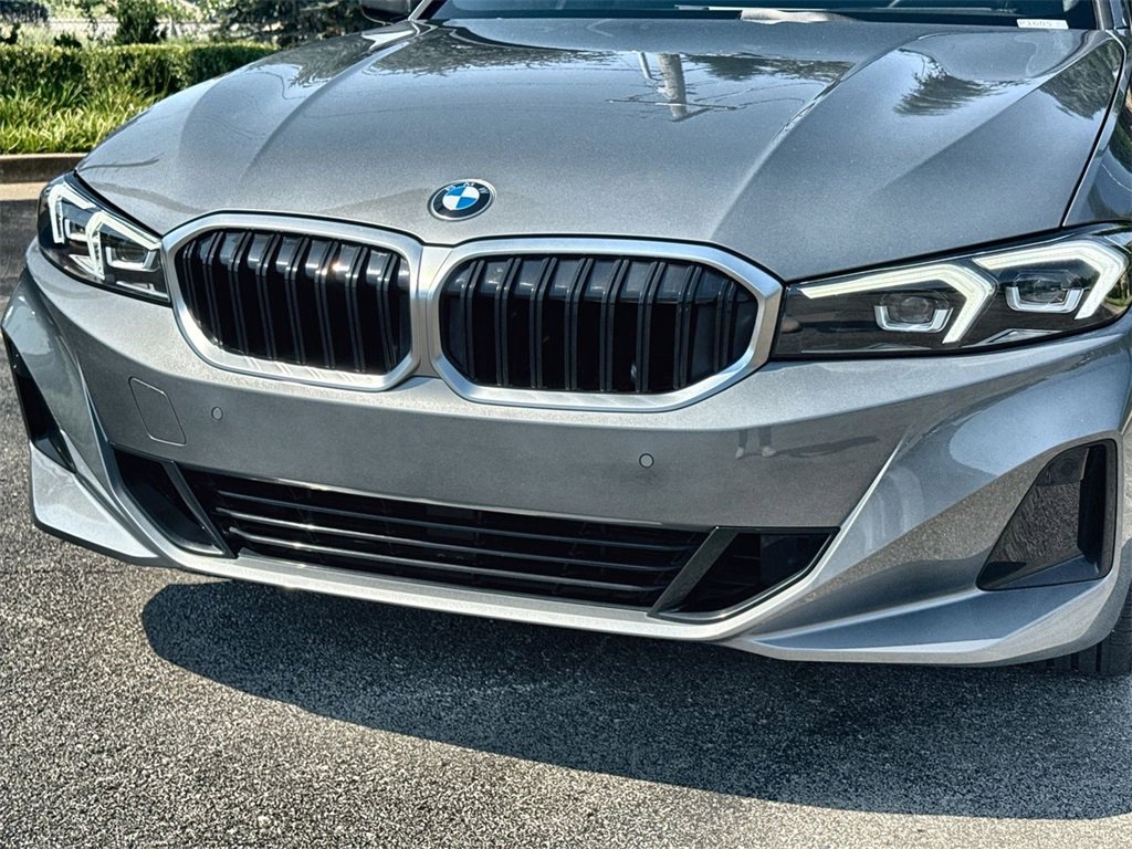 Used 2024 BMW 330i Sedan image 9