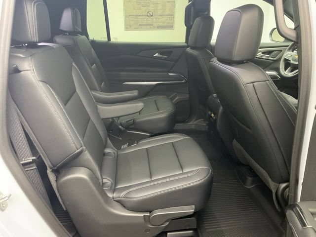 New 2026 Chevrolet Traverse LT w/ Driver Confidence Package AWD/4WD image 28