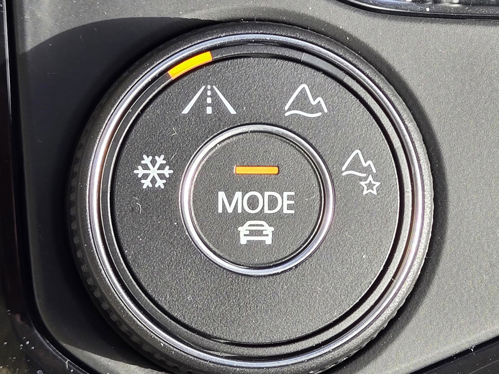 Used 2024 Volkswagen Taos S image 27