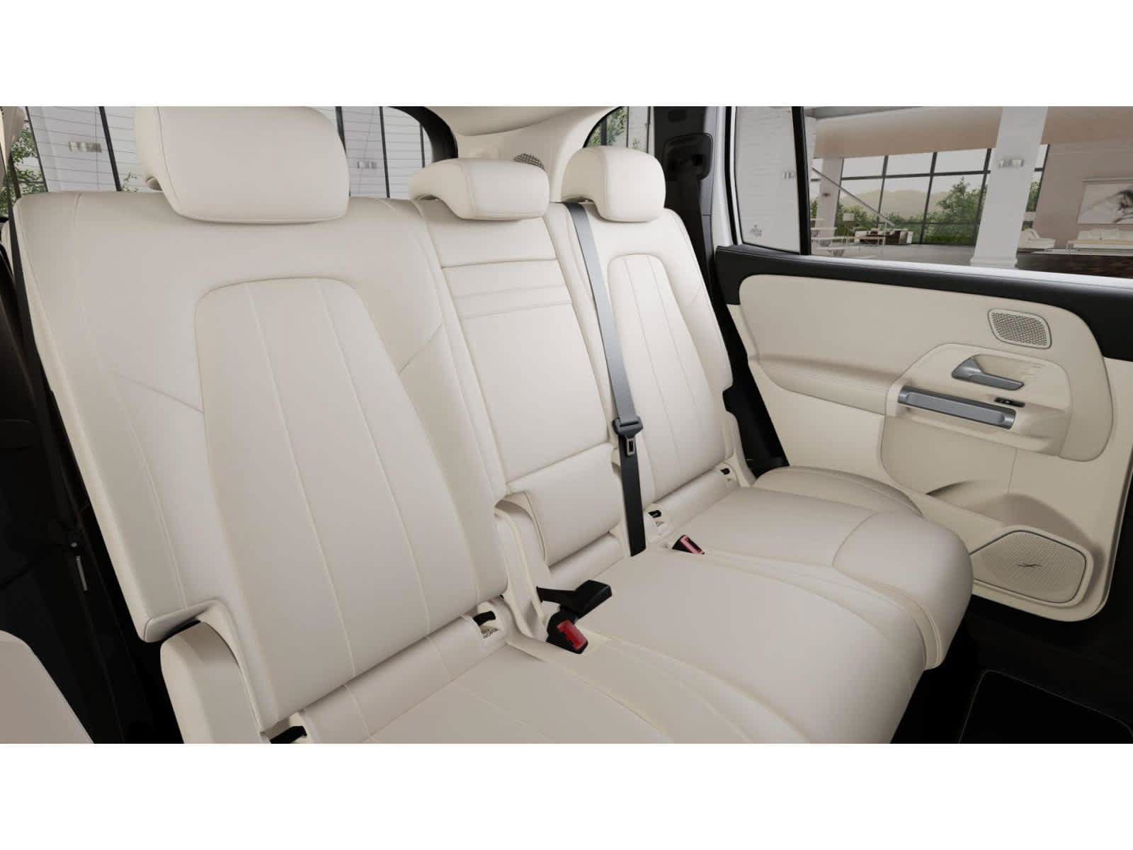 New 2026 Mercedes-Benz GLB 250 image 5