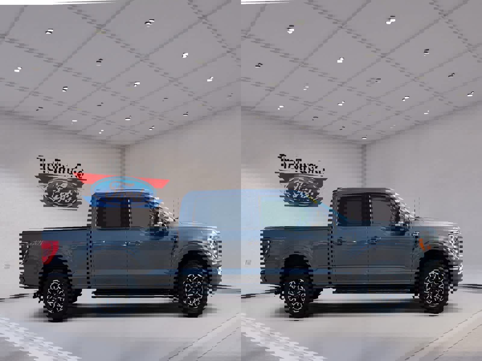 Certified 2022 Ford F150 XLT w/ Equipment Group 302A High image 4