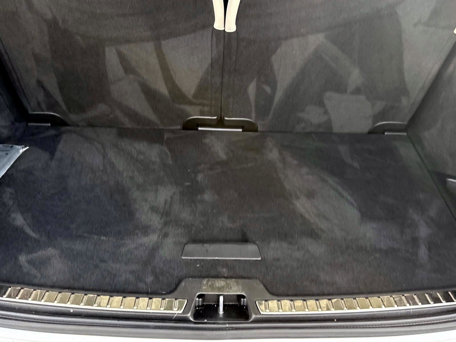 Certified 2024 Volvo XC90 B5 Core image 11