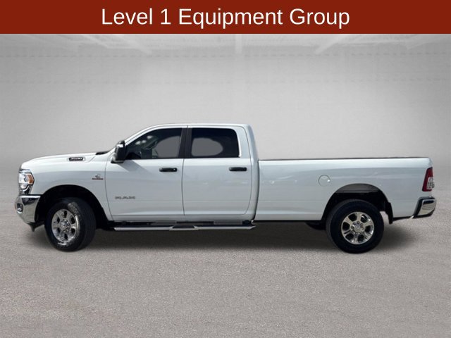 Used 2024 RAM 3500 Big Horn AWD/4WD image 2
