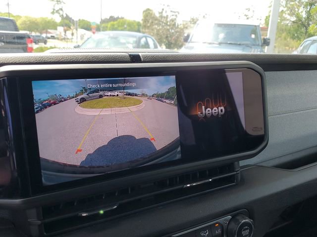 Used 2024 Jeep Wrangler Sport S image 23