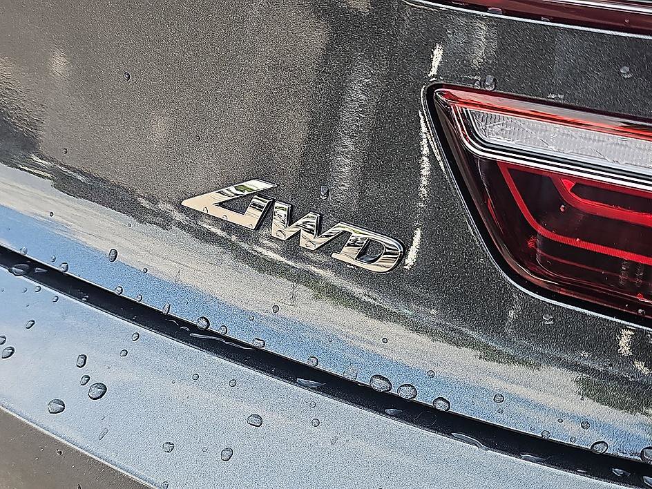 Used 2025 Genesis G80 2.5T AWD/4WD image 9