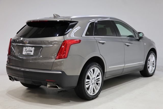 Used 2017 Cadillac XT5 Premium Luxury FWD image 8