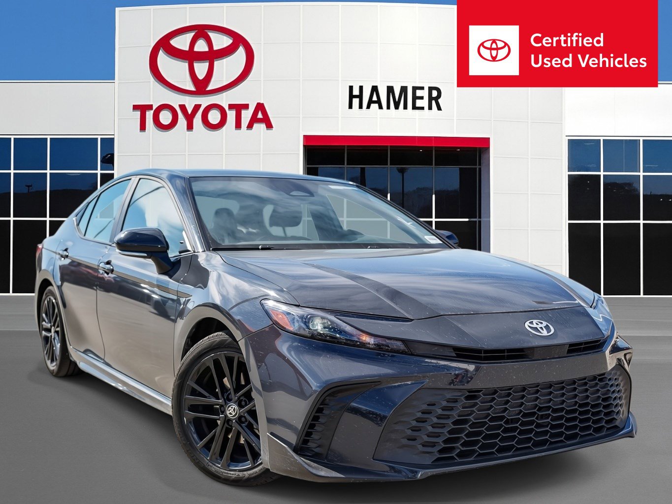 Used 2025 Toyota Camry SE