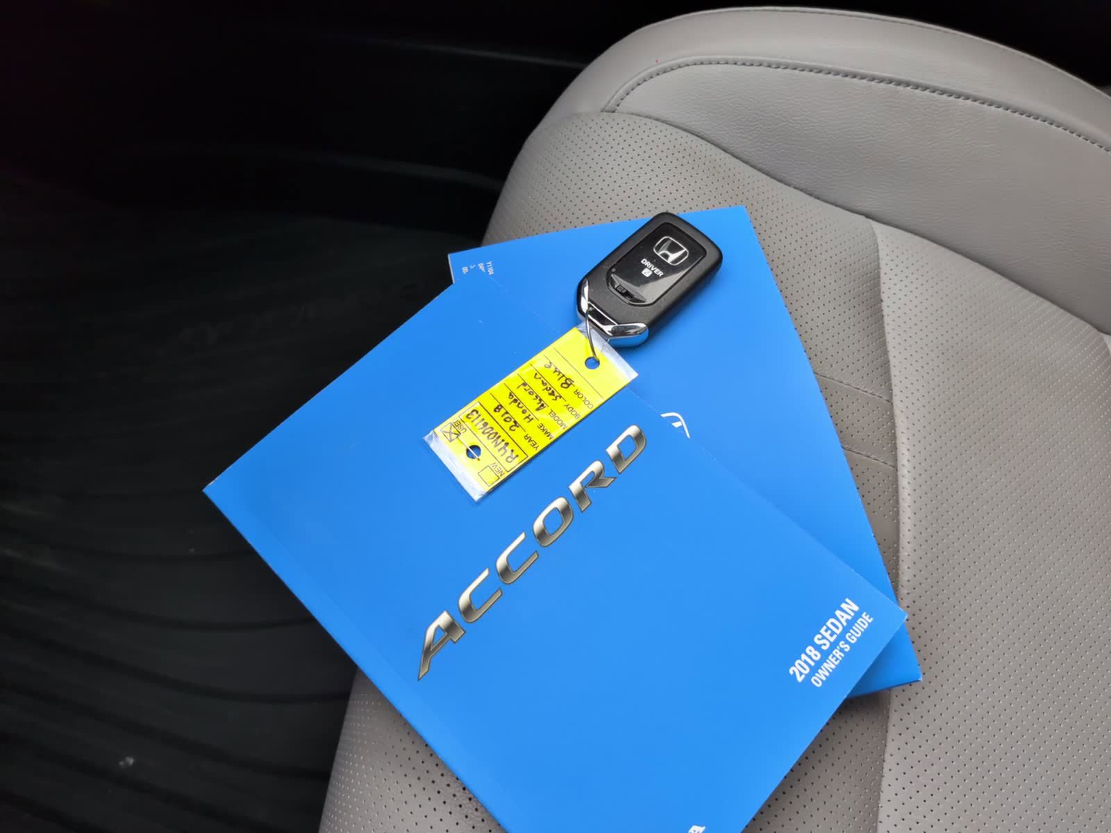 Used 2018 Honda Accord Touring image 28