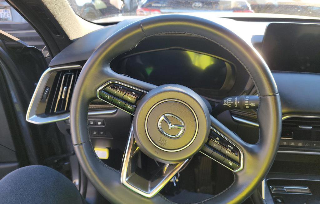 Used 2024 MAZDA CX-90 Plug-In Hybrid w/ Premium Plus image 8