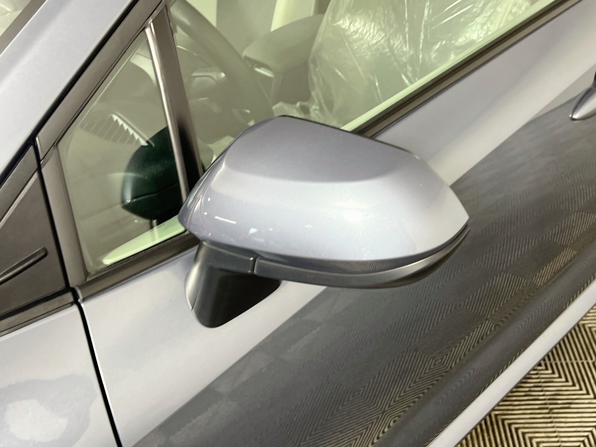 Used 2025 Toyota Corolla LE FWD image 13
