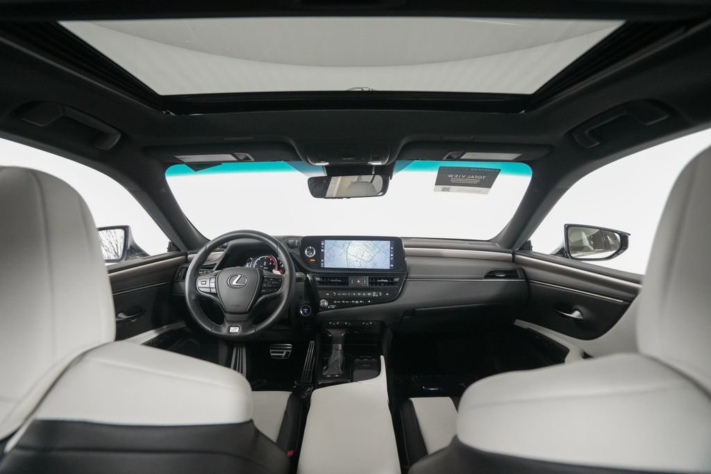 Certified 2022 Lexus ES 300h F Sport w/ Accessory Package image 15