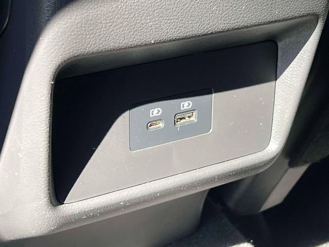 Used 2023 Nissan Rogue SV w/ SV Premium B Package image 15