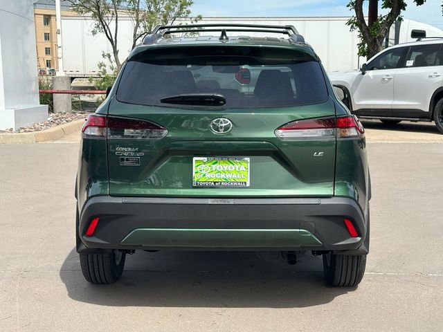 Used 2026 Toyota Corolla Cross LE FWD image 4