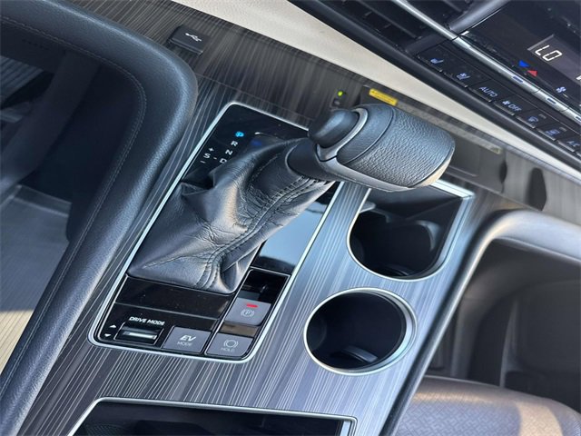 Used 2021 Toyota Sienna Platinum image 26