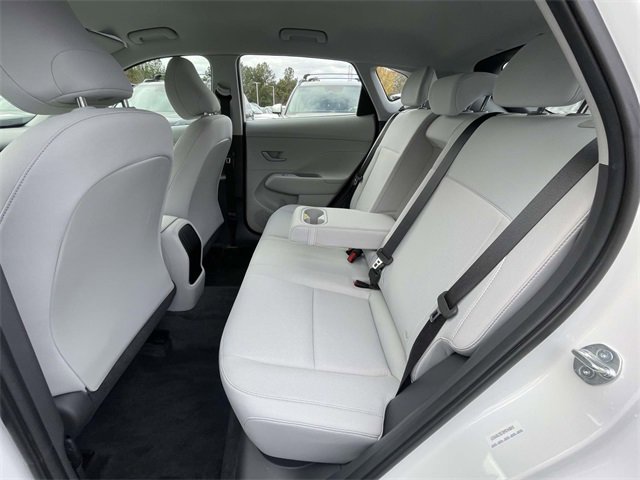 Certified 2025 Hyundai Kona SE image 10