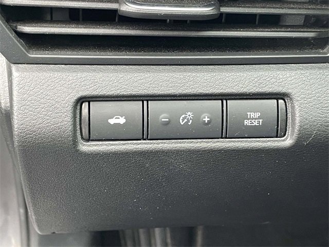 Used 2024 Nissan Altima 2.5 SV image 18