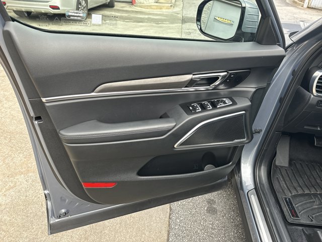 Used 2025 Kia Telluride SX Prestige X-Line image 10