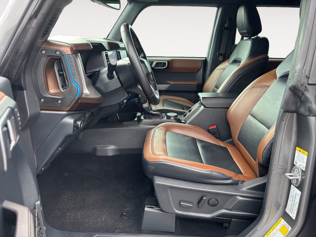 Used 2022 Ford Bronco Outer Banks image 16