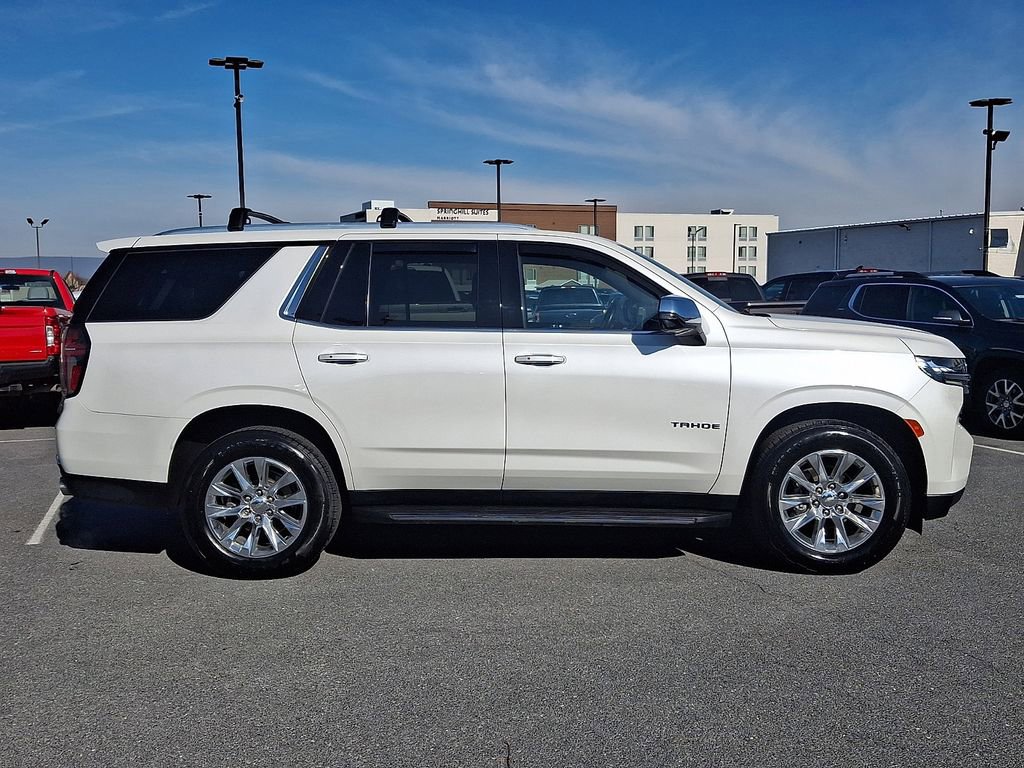 Used 2021 Chevrolet Tahoe Premier w/ Premium Package image 7