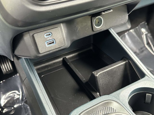 Used 2024 Ford Maverick XL FWD image 7