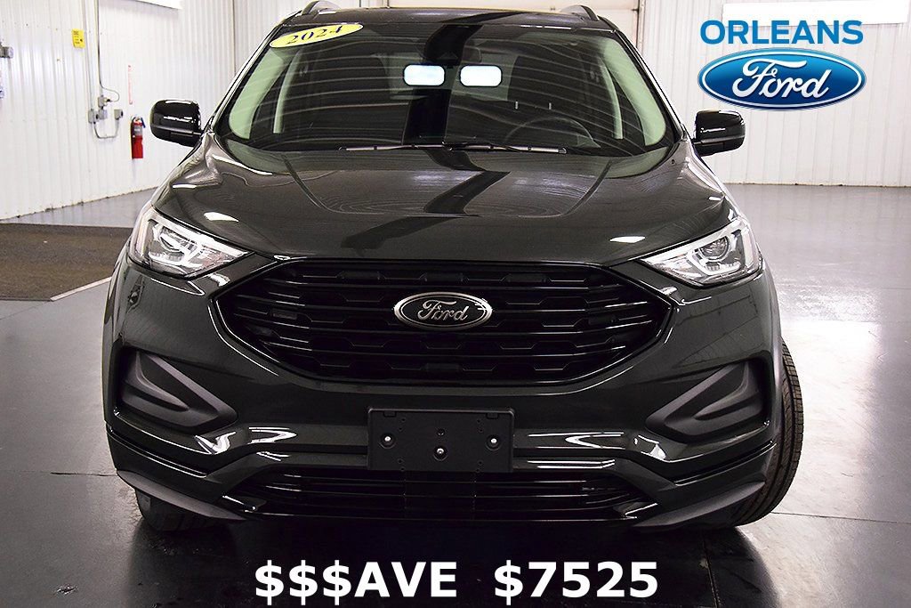 New 2024 Ford Edge SE w/ Black Appearance Package image 2