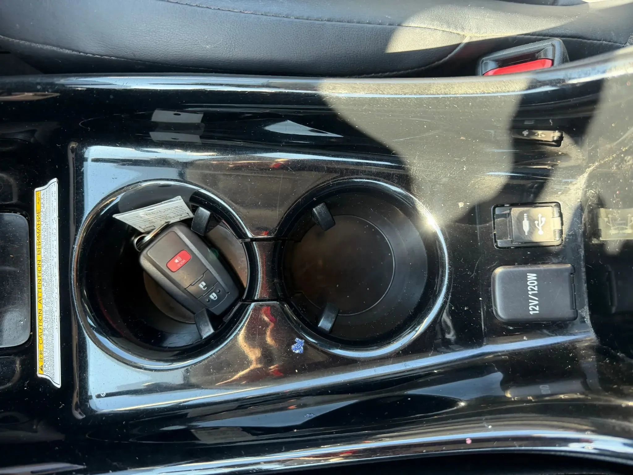 Used 2018 Toyota Prius Four w/ Advanced Technology Package FWD image 19