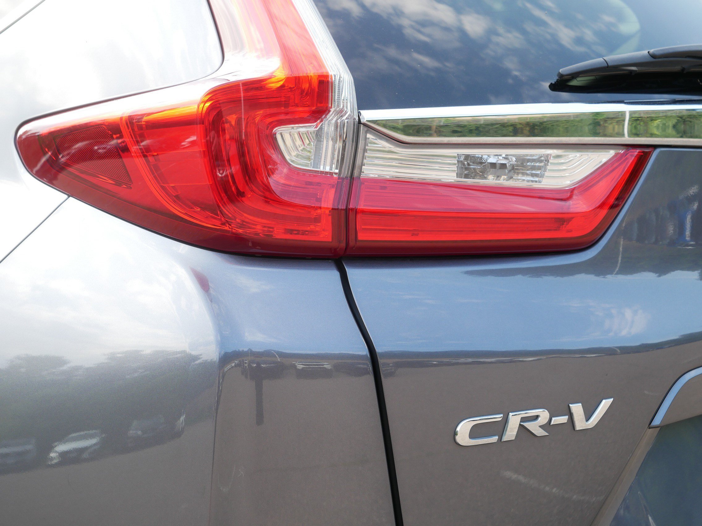 Used 2018 Honda CR-V EX-L image 17