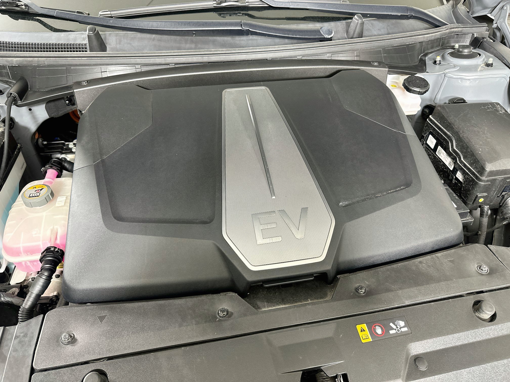 Used 2023 Kia EV6 Wind RWD image 33