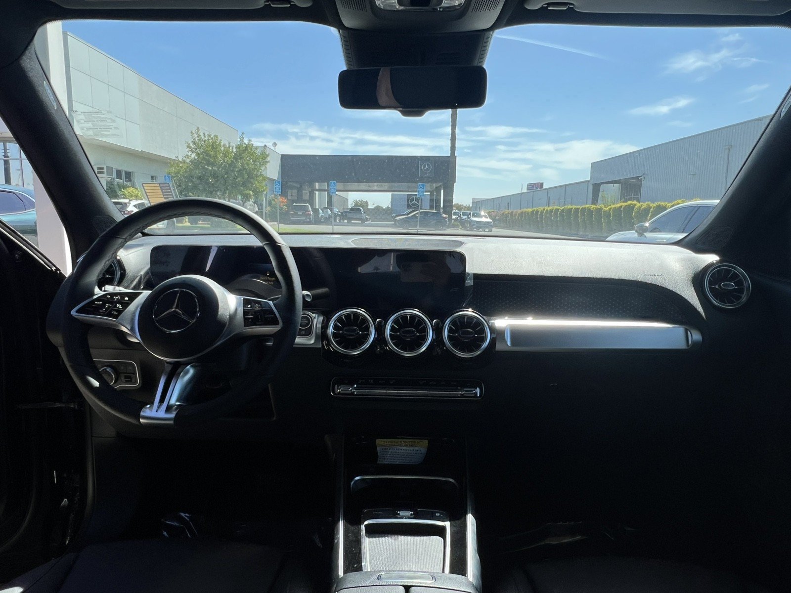 New 2026 Mercedes-Benz GLB 250 4MATIC image 13