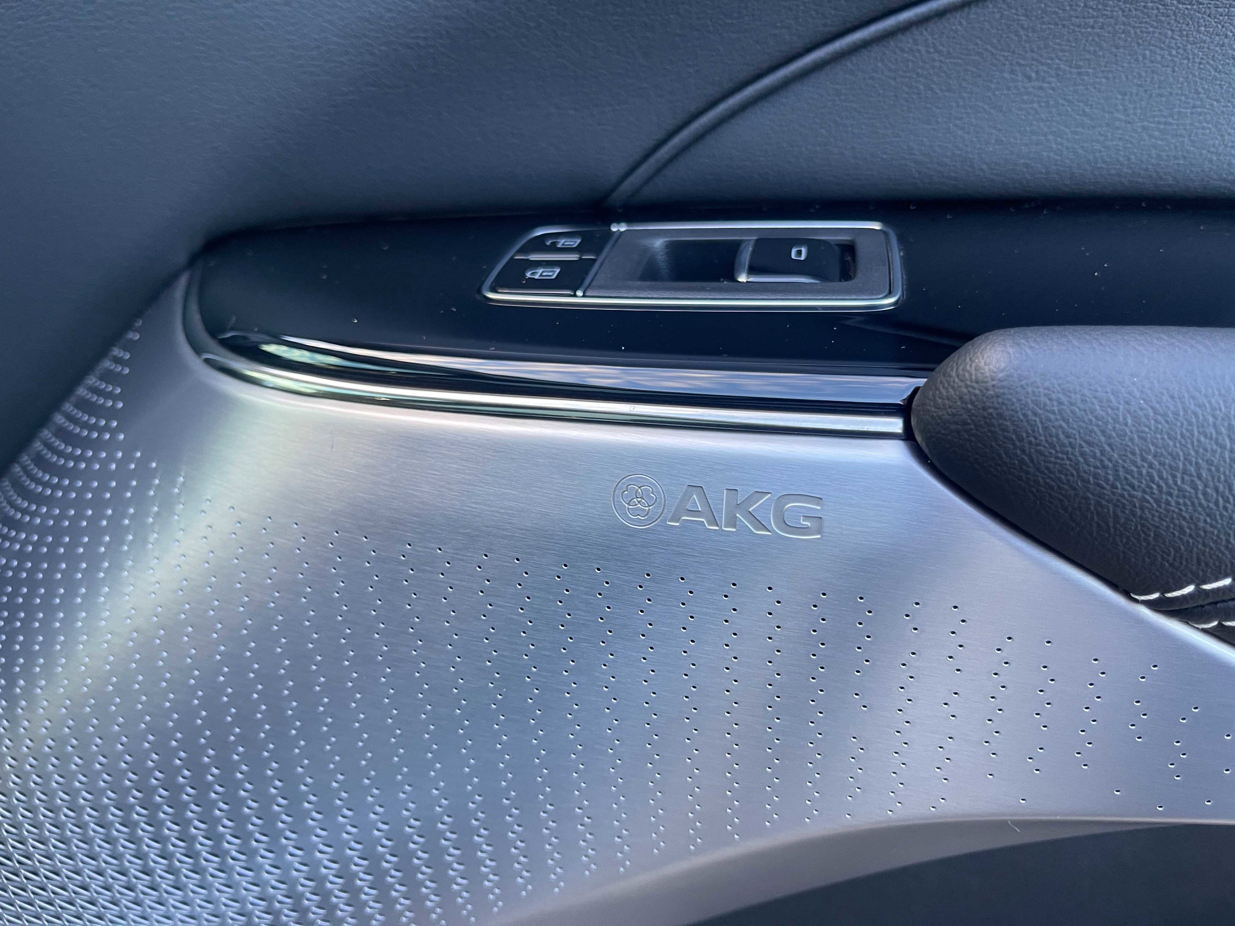 Used 2024 Cadillac Lyriq Sport image 19