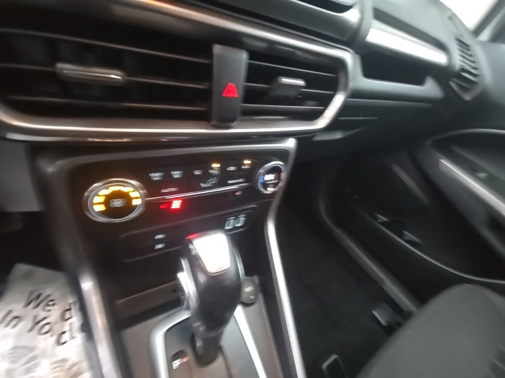 Used 2019 Ford EcoSport SE w/ SE Convenience Package image 21