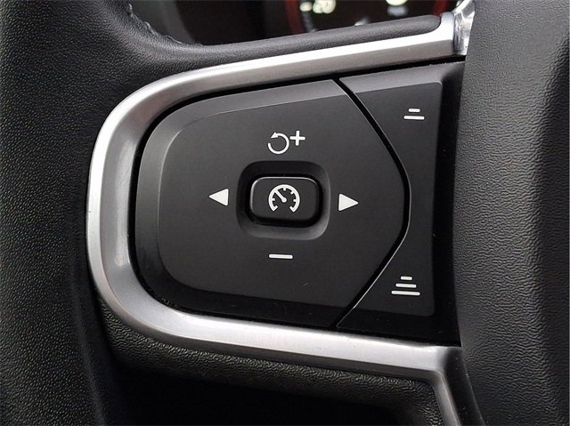 Used 2020 Volvo S60 T6 Momentum image 19