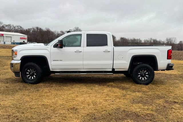 Used 2017 GMC Sierra 2500 SLE w/ SLE Preferred Package image 2