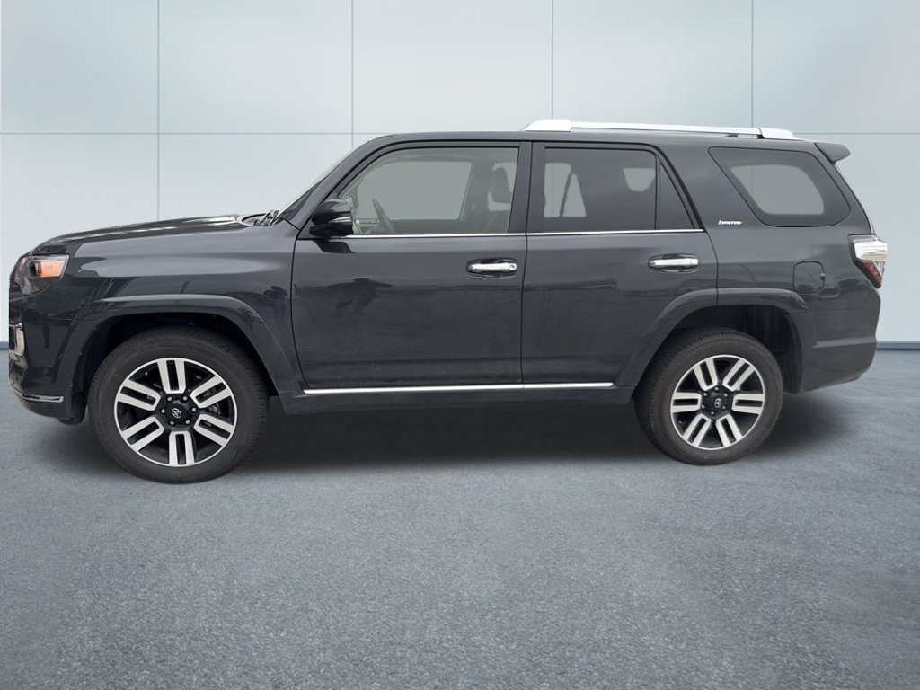 Used 2024 Toyota 4Runner Limited AWD/4WD image 7
