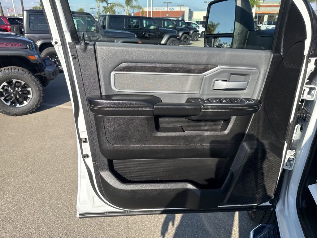 Used 2023 RAM 2500 Big Horn w/ Level 1 Equipment Group AWD/4WD image 13