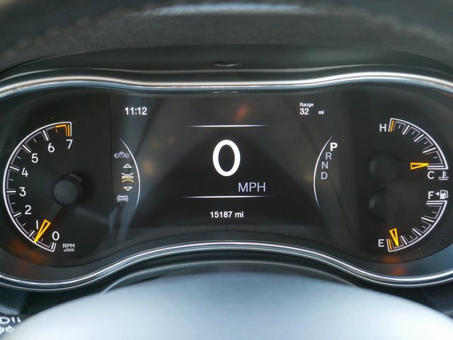 Used 2022 Jeep Grand Cherokee Laredo X image 29