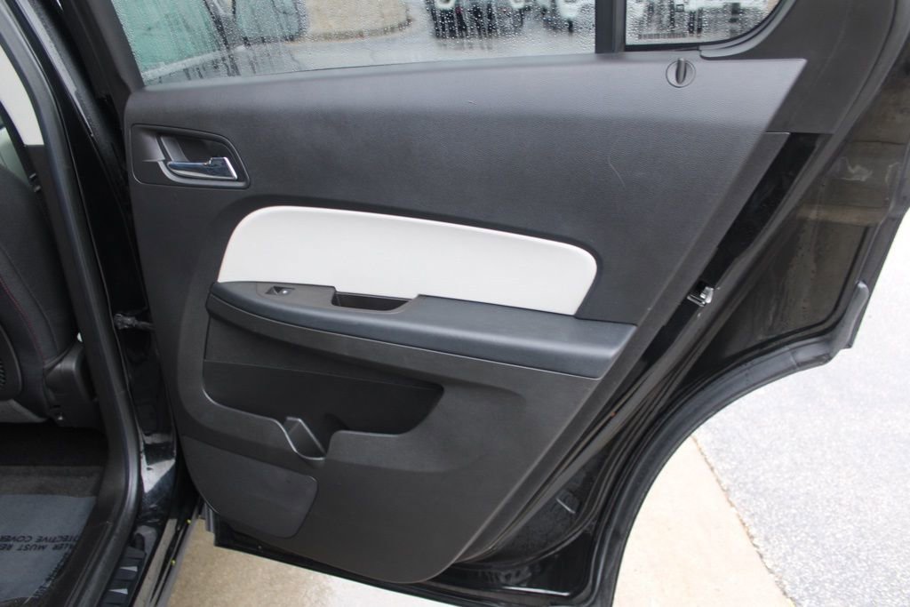 Used 2014 Chevrolet Equinox LS image 22
